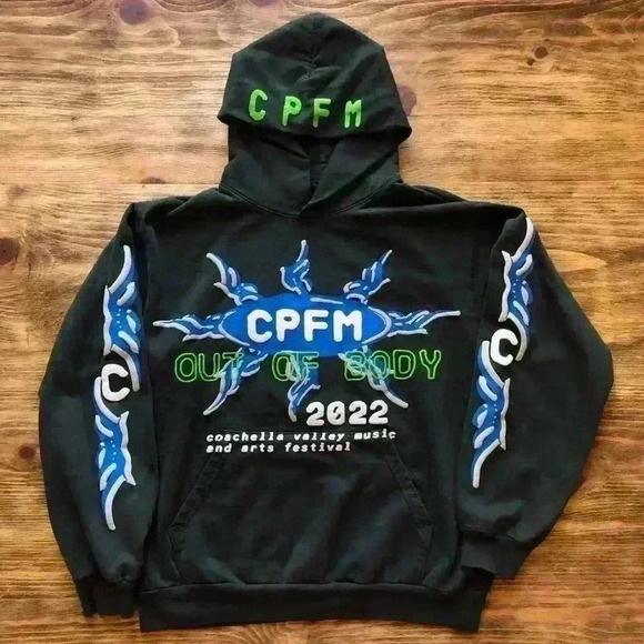 Coachella 2022 Cactus Plant Flea Market Weekend 2 Olive Green Hoodie Sweater - Picture 1 of 16